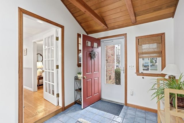 5 Progress St, Weymouth, MA 02188