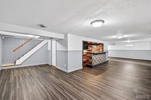 4019 Greenmeadows Drive, St Louis, MO 63123
