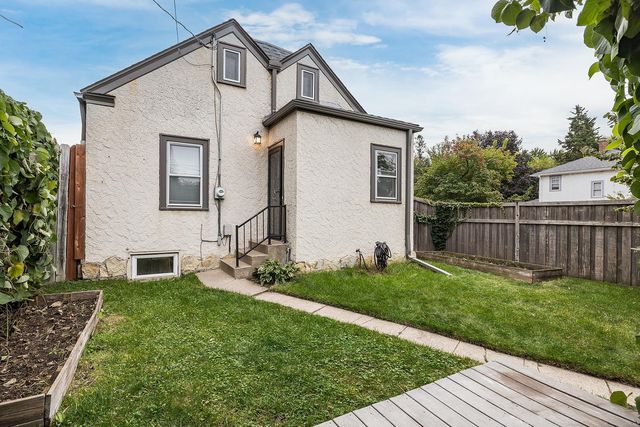4156 11th Avenue S, Minneapolis, MN 55407