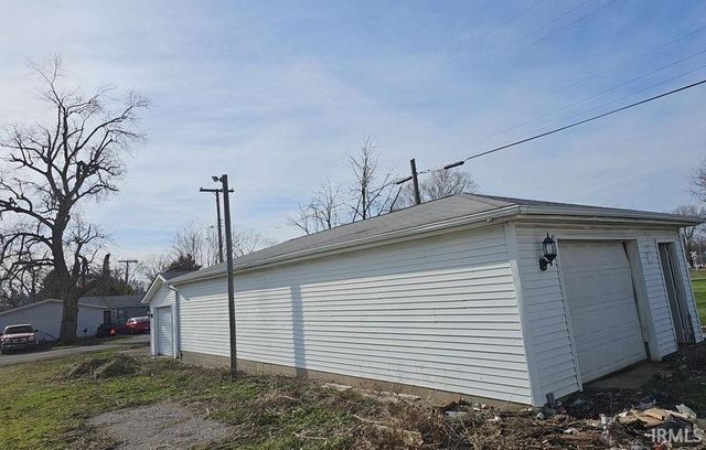 106 S Smith Street, Boswell, IN 47921