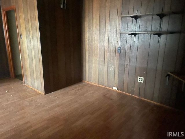 106 S Smith Street, Boswell, IN 47921