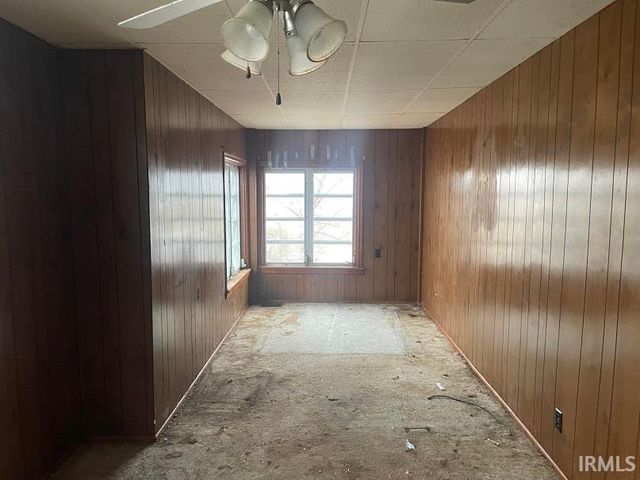 106 S Smith Street, Boswell, IN 47921