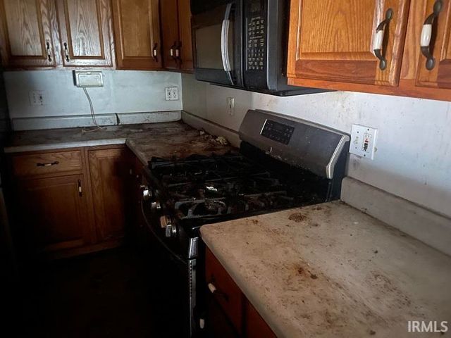 106 S Smith Street, Boswell, IN 47921