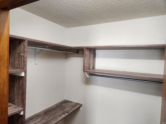 4338 Knoll Road, Fort Wayne, IN 46809