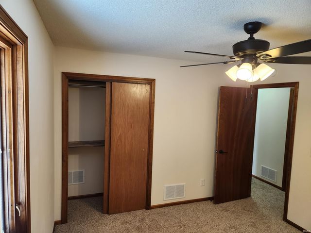 4338 Knoll Road, Fort Wayne, IN 46809