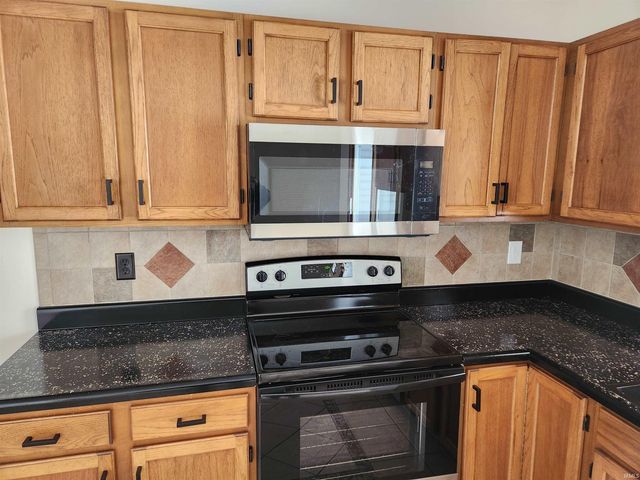 4338 Knoll Road, Fort Wayne, IN 46809