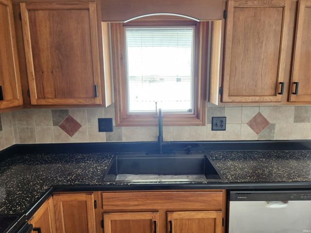 4338 Knoll Road, Fort Wayne, IN 46809