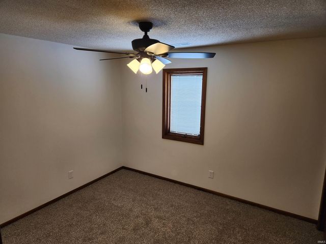 4338 Knoll Road, Fort Wayne, IN 46809