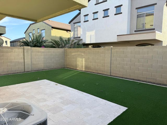 2725 E MINE CREEK Road 1013, Phoenix, AZ 85024