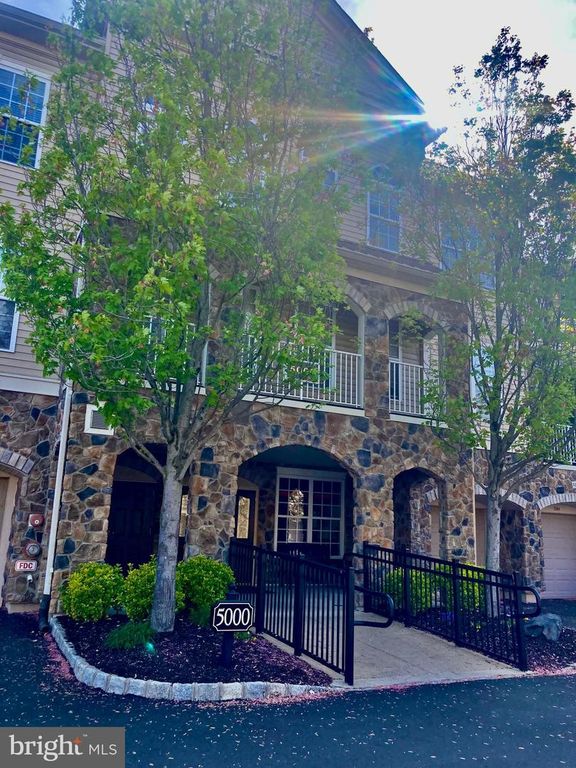 5302 KNOX CT #5302, Warwick, PA 18974