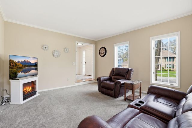 6624 129th Street W, Apple Valley, MN 55124