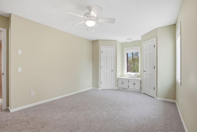 6624 129th Street W, Apple Valley, MN 55124