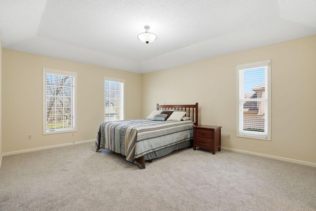 6624 129th Street W, Apple Valley, MN 55124