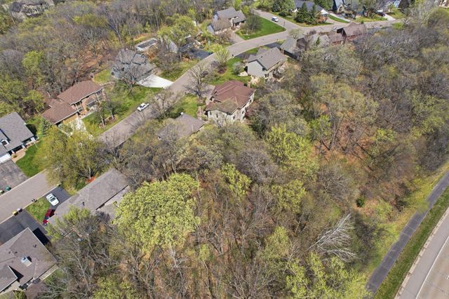 6624 129th Street W, Apple Valley, MN 55124