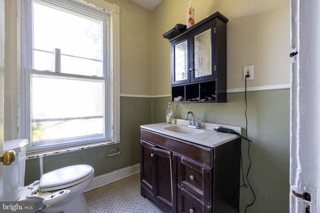 201 W BALTIMORE AVE, Clifton Heights, PA 19018