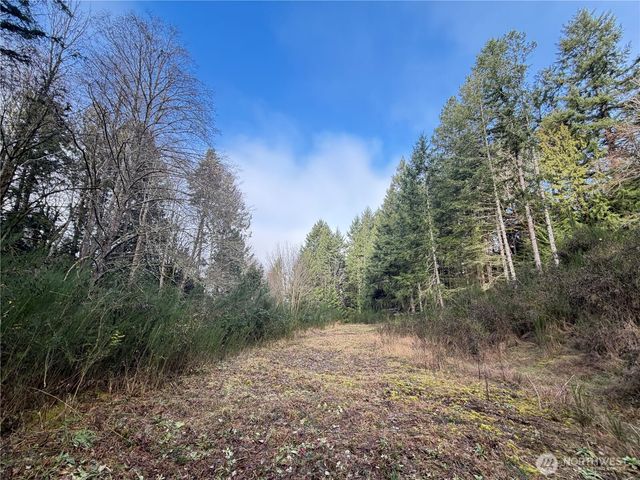 7625 NW Mountain Vista Lane, Silverdale, WA 98383