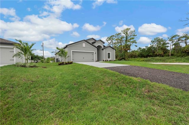 9316 104th Avenue, Vero Beach, FL 32967