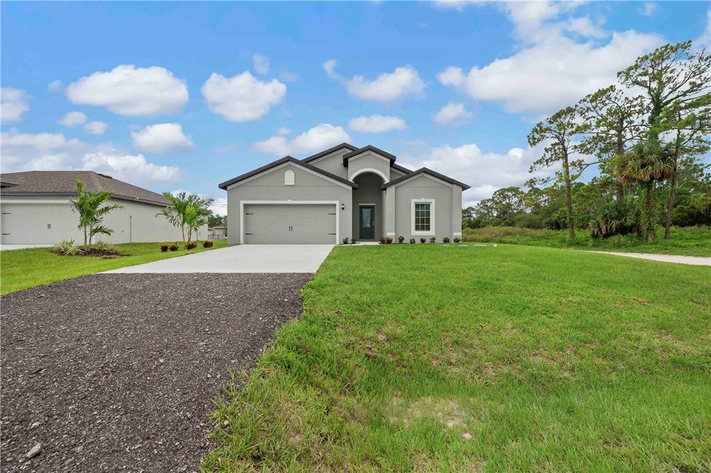 9316 104th Avenue, Vero Beach, FL 32967