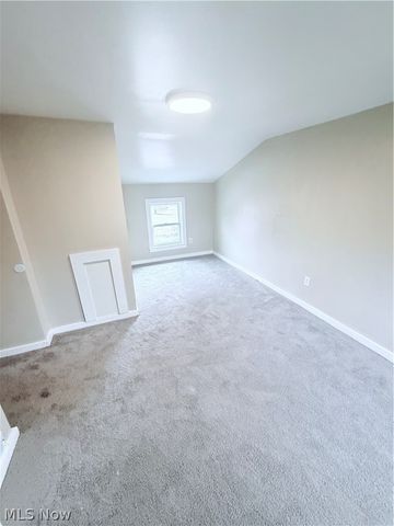 16406 Home Street, Maple Heights, OH 44137