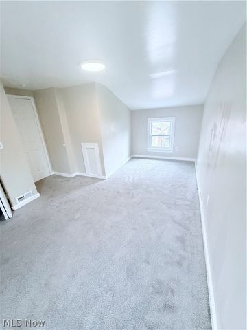 16406 Home Street, Maple Heights, OH 44137