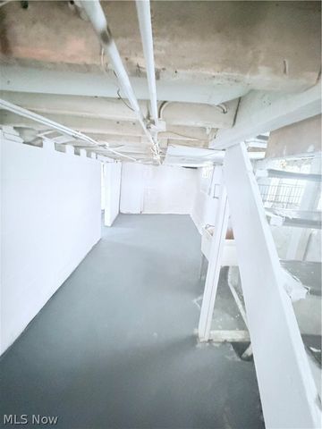 16406 Home Street, Maple Heights, OH 44137