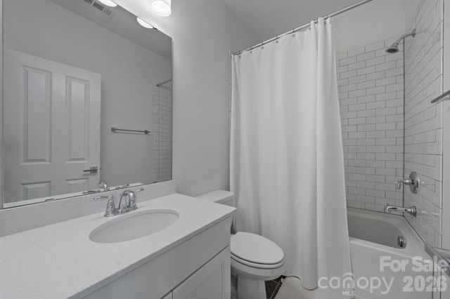 200 Seven Oaks Landing, Belmont, NC 28012