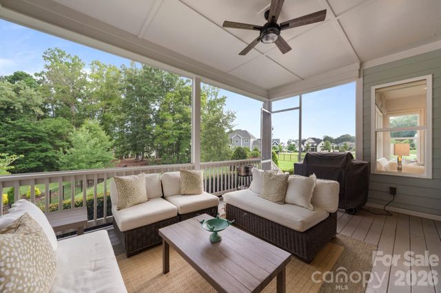 200 Seven Oaks Landing, Belmont, NC 28012