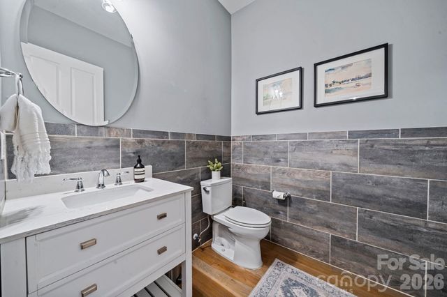 200 Seven Oaks Landing, Belmont, NC 28012