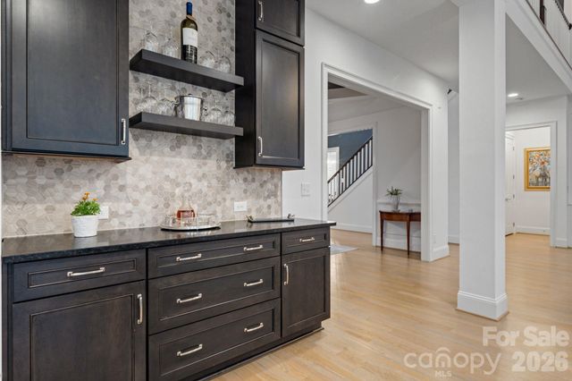 200 Seven Oaks Landing, Belmont, NC 28012