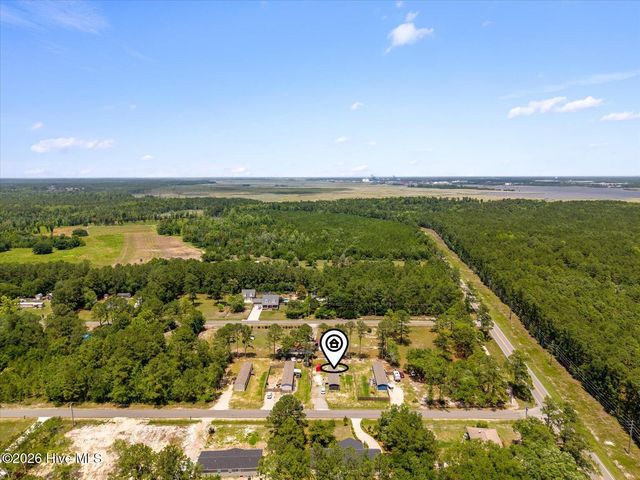9366 Central Boulevard SE, Winnabow, NC 28479