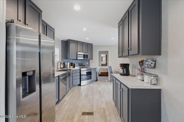 9366 Central Boulevard SE, Winnabow, NC 28479