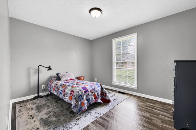 3416 Minor Dr, Clarksville, TN 37042