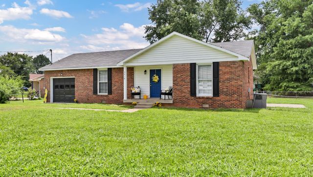 3416 Minor Dr, Clarksville, TN 37042