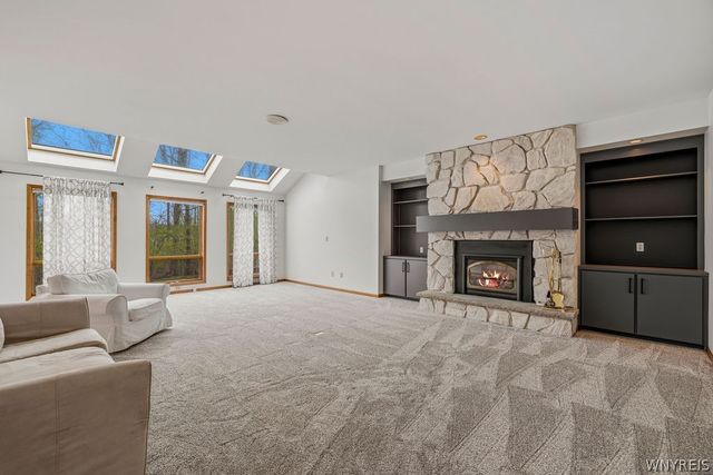 165 Spicer Creek Run, Grand Island, NY 14072