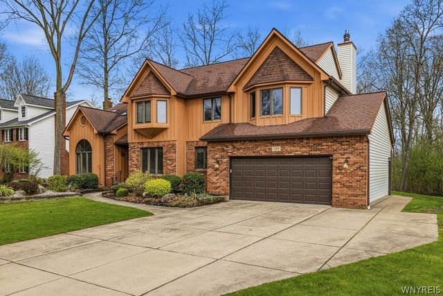 165 Spicer Creek Run, Grand Island, NY 14072