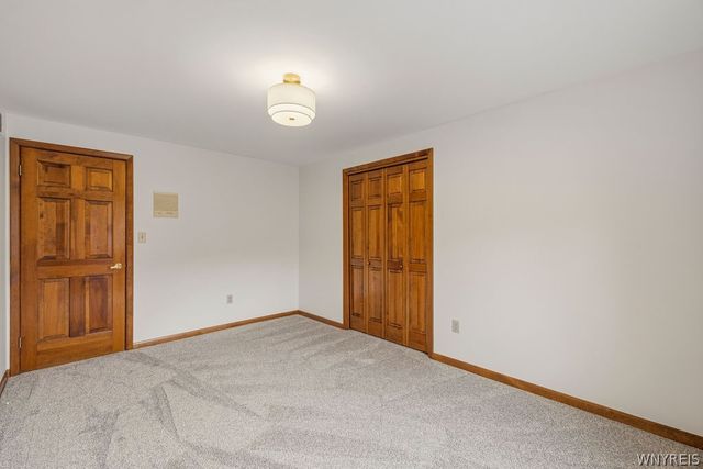 165 Spicer Creek Run, Grand Island, NY 14072