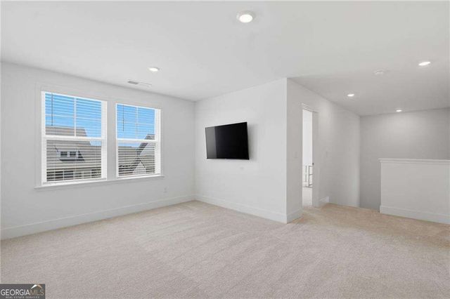 143 Meadow View Loop, Dallas, GA 30132