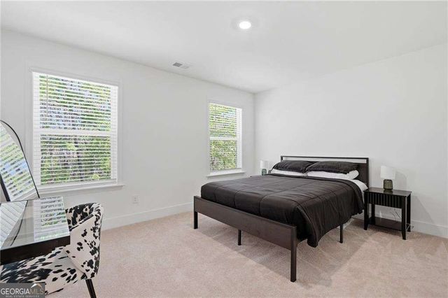 143 Meadow View Loop, Dallas, GA 30132