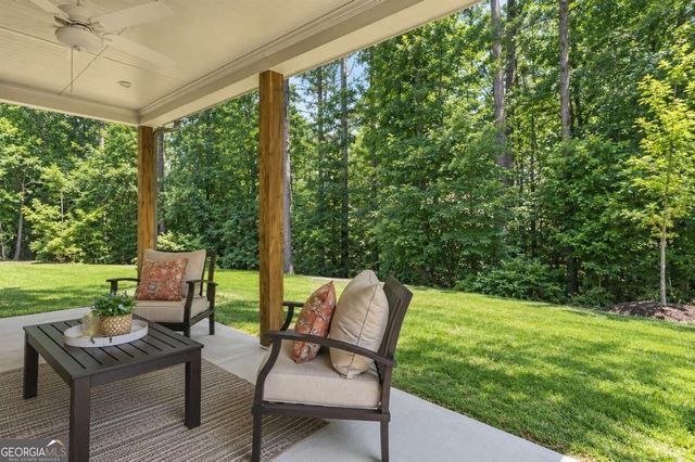 143 Meadow View Loop, Dallas, GA 30132