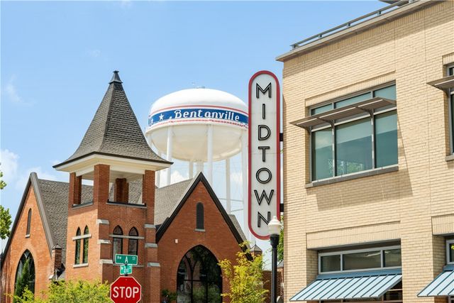 1030 Ari Avenue, Centerton, AR 72719