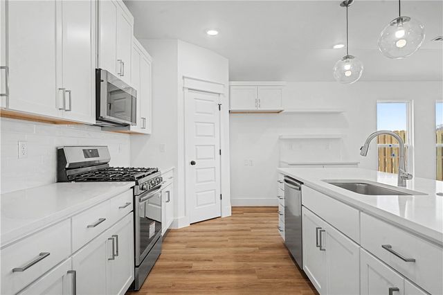 1030 Ari Avenue, Centerton, AR 72719