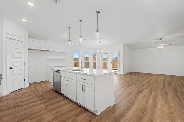 1030 Ari Avenue, Centerton, AR 72719