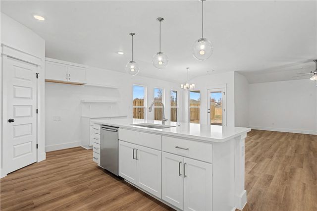 1030 Ari Avenue, Centerton, AR 72719