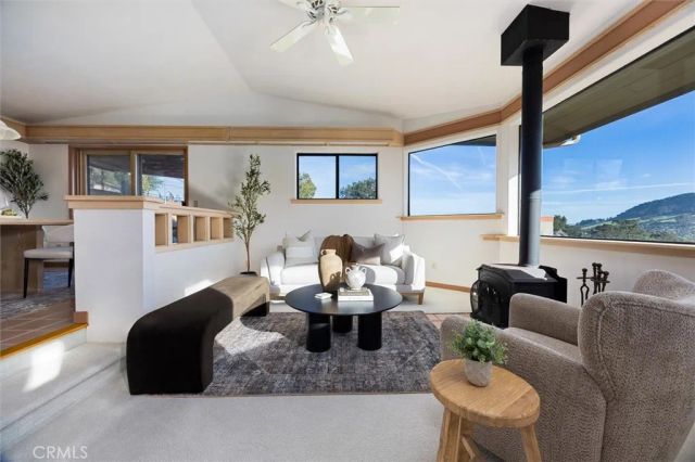 957 Skyline Drive, San Luis Obispo, CA 93405