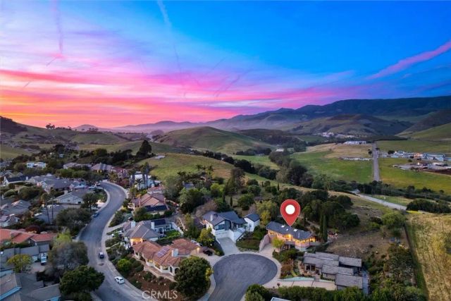 957 Skyline Drive, San Luis Obispo, CA 93405