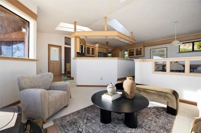 957 Skyline Drive, San Luis Obispo, CA 93405