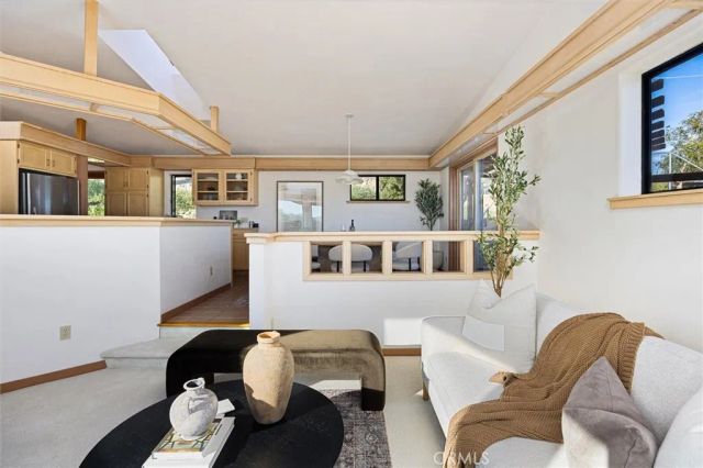 957 Skyline Drive, San Luis Obispo, CA 93405