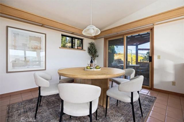 957 Skyline Drive, San Luis Obispo, CA 93405