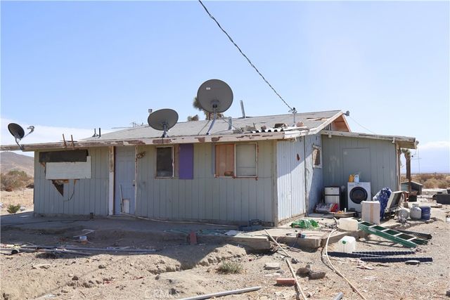 19567 Old El Mirage Road, Adelanto, CA 92301