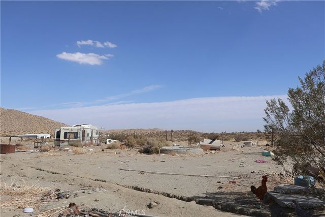 19567 Old El Mirage Road, Adelanto, CA 92301